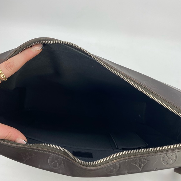 Louis Vuitton Steve Messenger bag - Picture 10 of 14